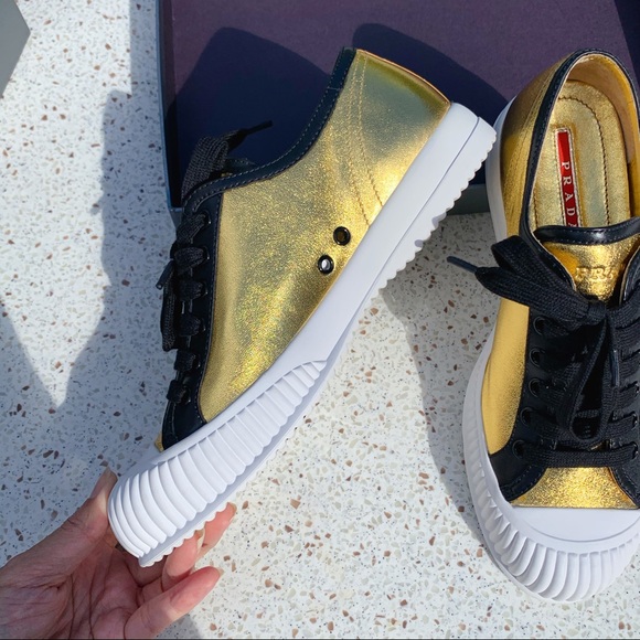 NIB Authentic Prada Vittelo Soft 3 Leather Sneaker - Picture 5 of 12